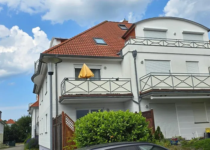 N28
